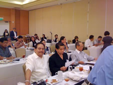 '10 Annual Meeting 3